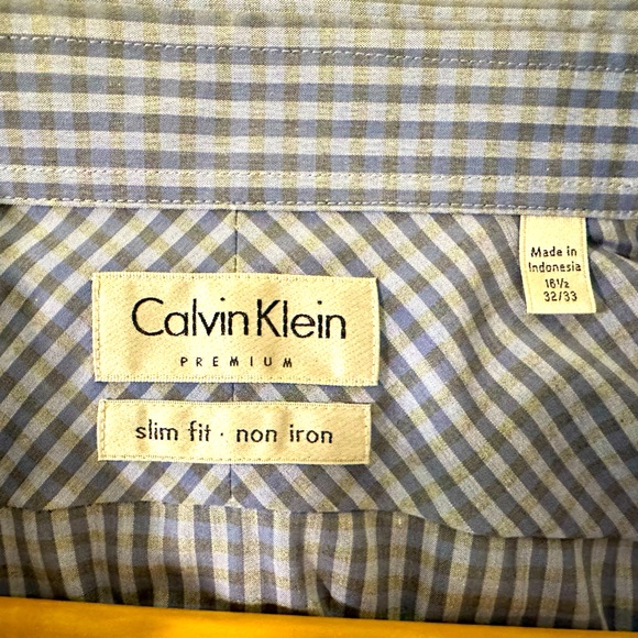 Calvin Klein Premium dress shirt - Picture 2 of 4